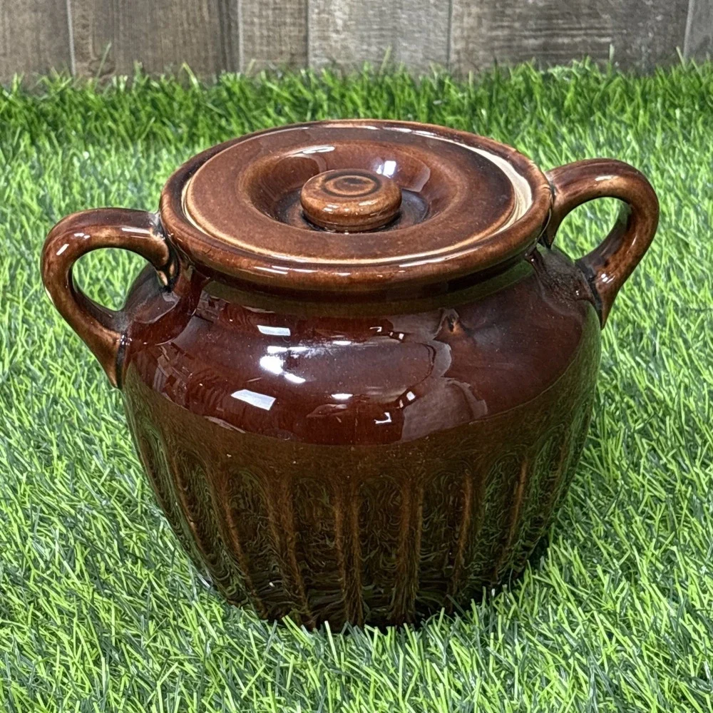 KOTARBAU Brown Glazed Stoneware Crock Pot Ribbed Dual Handle Lidded
